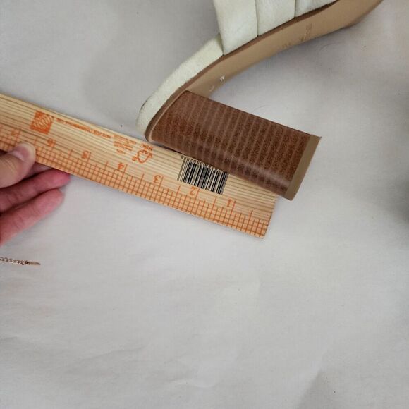 Journee Collection 9.5 Suede Leather Off White Block Heel Mule Sandals - Picture 9 of 11